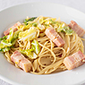春を感じるおうちパスタ！春キャベツと厚切りベーコンのアンチョビペペロン