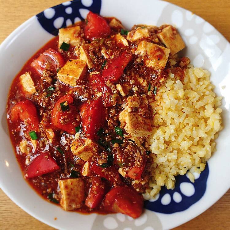 豆腐はもちろん 夏野菜やたまごとも好相性 旨辛な麻婆アレンジ10選 おうちごはん