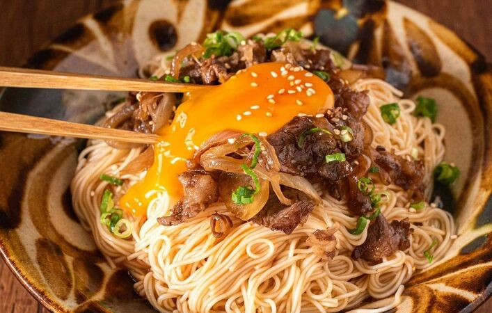 この夏はそうめんを余らせない！お肉を使ったスタミナそうめんレシピ