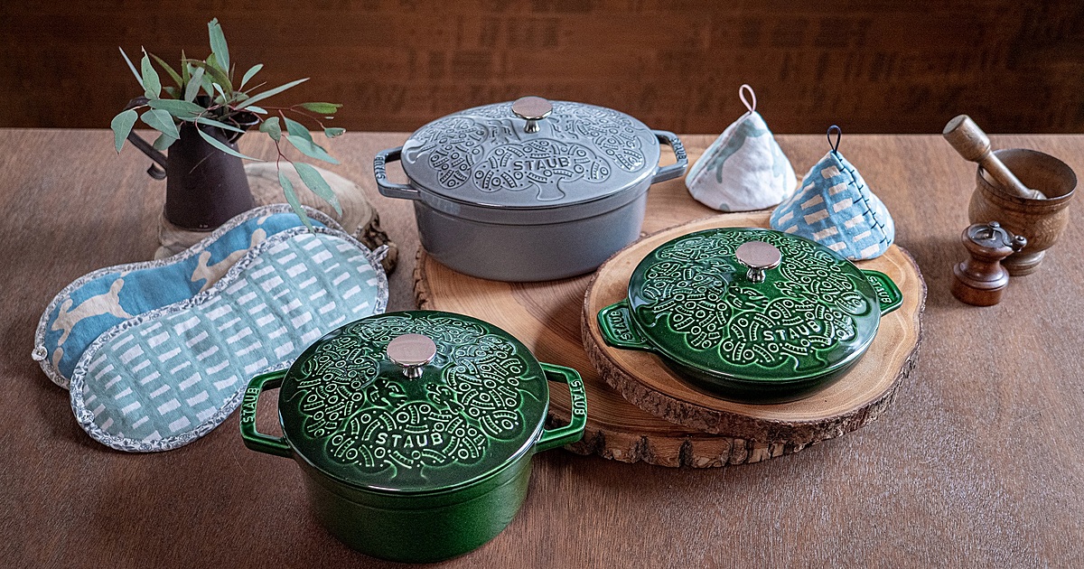 新品未使用　staub ストウブ　ミナ ペルホネン　フォレストココット20cm 新品20cm ストウブ フォレスト ココット ミナ ペルホネン staub