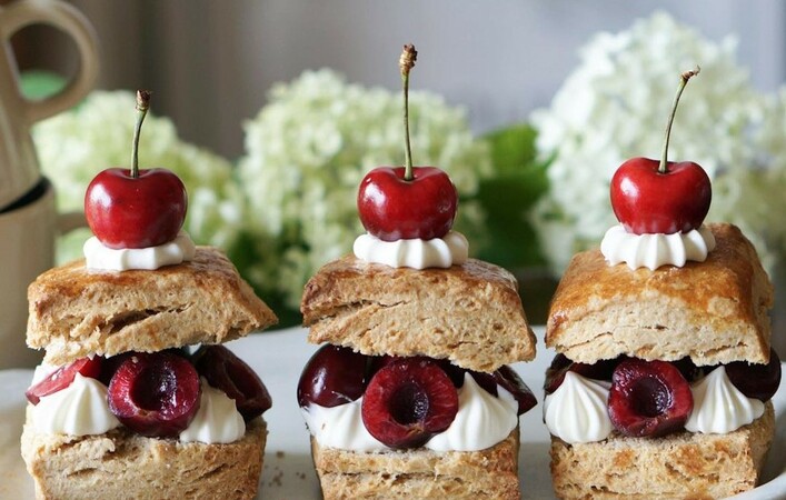 自分好みにカスタマイズ！見た目もかわいくておいしい、スコーンサンドの楽しみ方