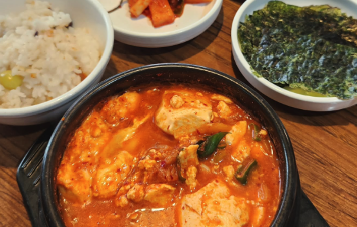 次の週末はソウルへ!韓国ツウが選ぶ絶品グルメとおしゃれ食器店