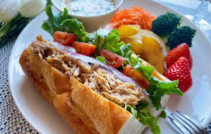 手軽に作れてパーティーにもぴったり！「プルドポーク」をおうちで作ってみよう