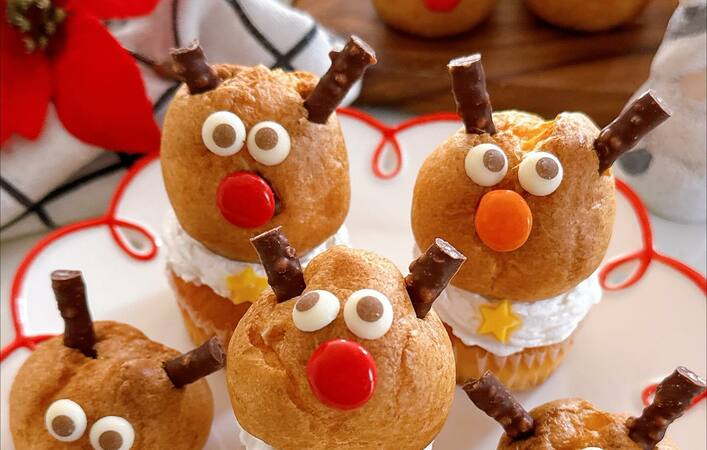 クリスマスのときめき広がる♪可愛く作れるデコスイーツアイデア