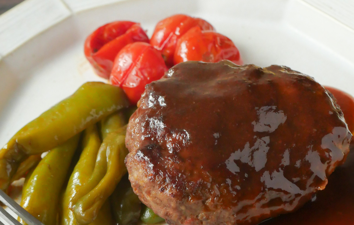 和・洋・中とアレンジ豊富！おうちごはん編集部おすすめ「ひき肉」活用レシピ