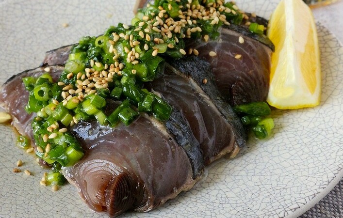 高知名物をアレンジ！旨みたっぷりの「ねぎ塩鰹たたき」で乾杯しよう
