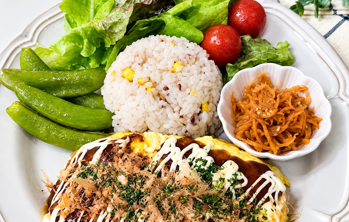 一度にメインも副菜も完成！同時調理でラクラク♪忙しい日の簡単・時短レシピ6選