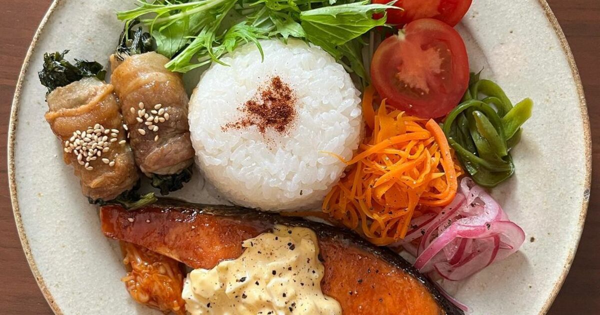 作家  素敵なプレート♪ ワンプレートご飯(*^-^) グラフィック社