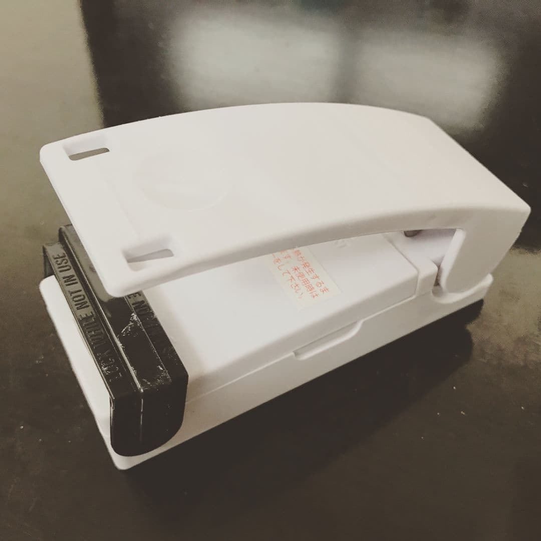 https://www.instagram.com/p/BU1kjDalFcu/