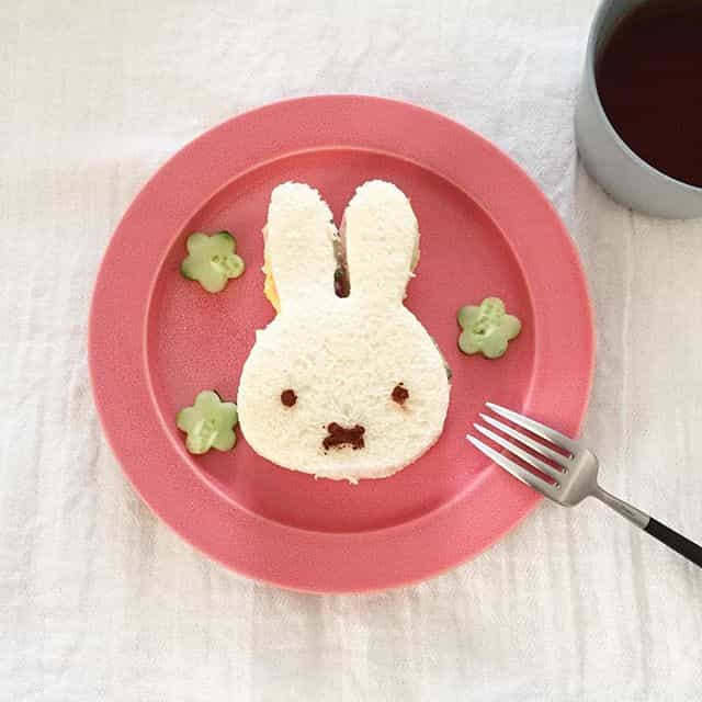 https://www.instagram.com/p/BVOg1slloqC/