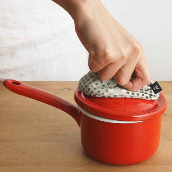 ＆NE　三角鍋つかみ／ミトン